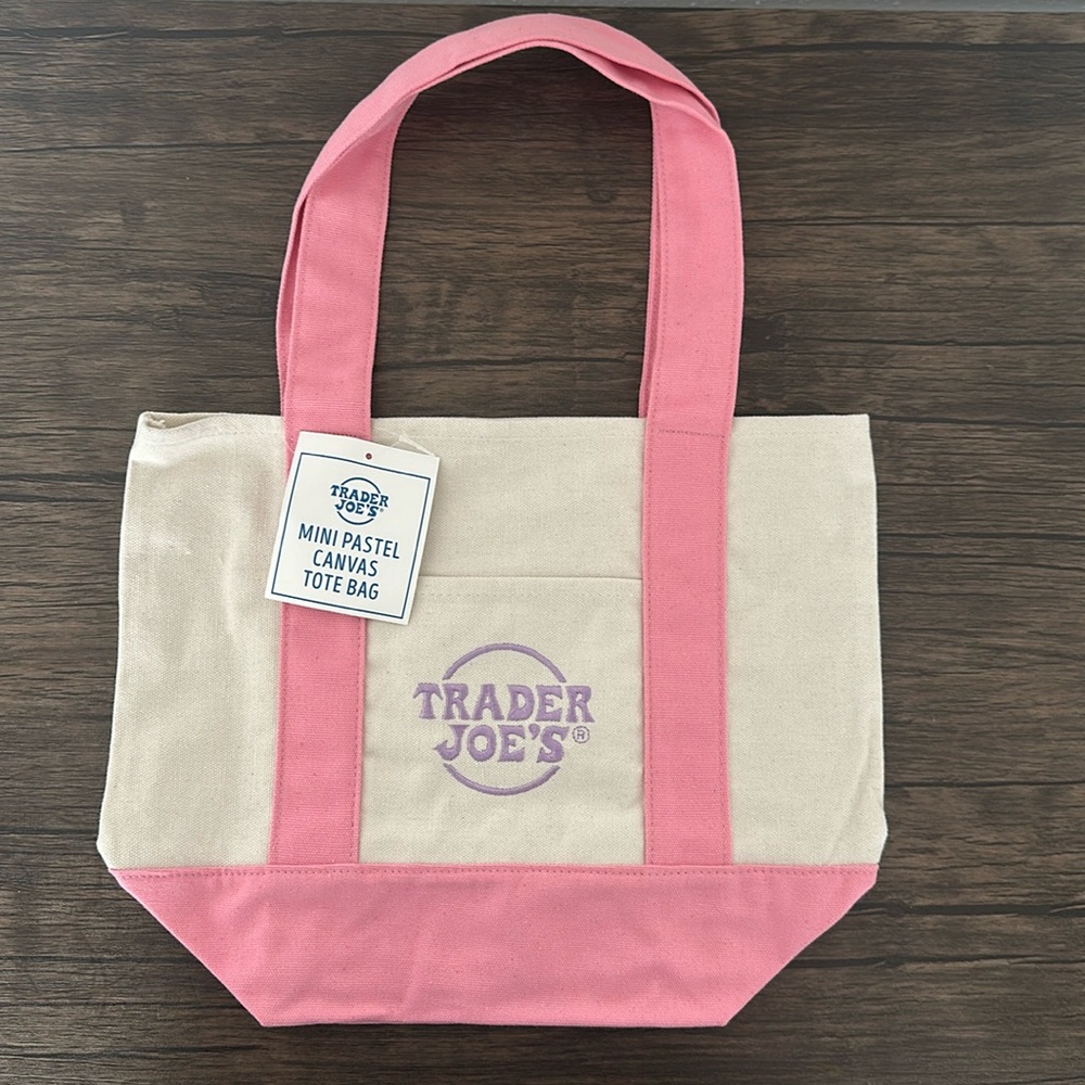 Trader Joe’s mini canvas tote bag 💕